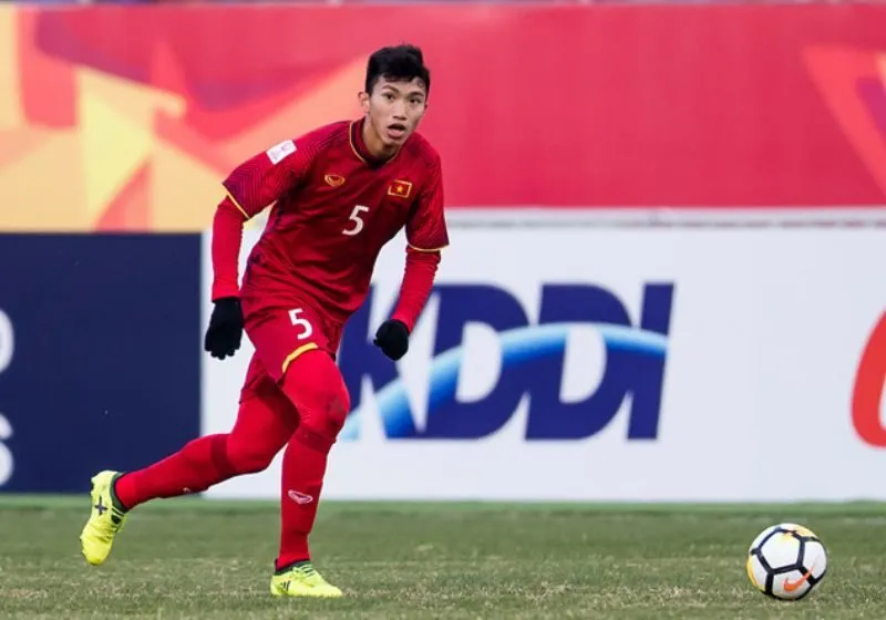 đoàn văn hậu U19 VN