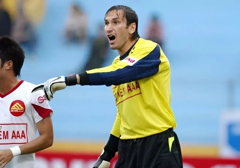 Đinh Hoàng La nhập tịch