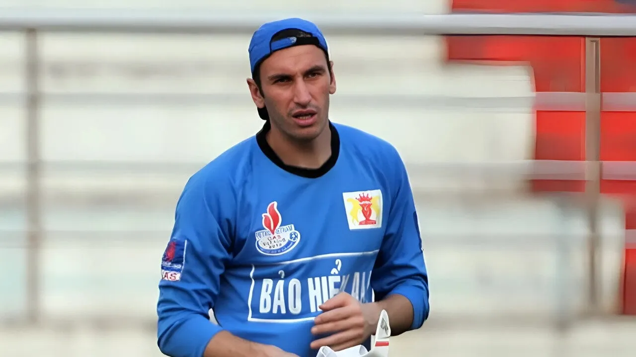 Đinh Hoàng La là ai