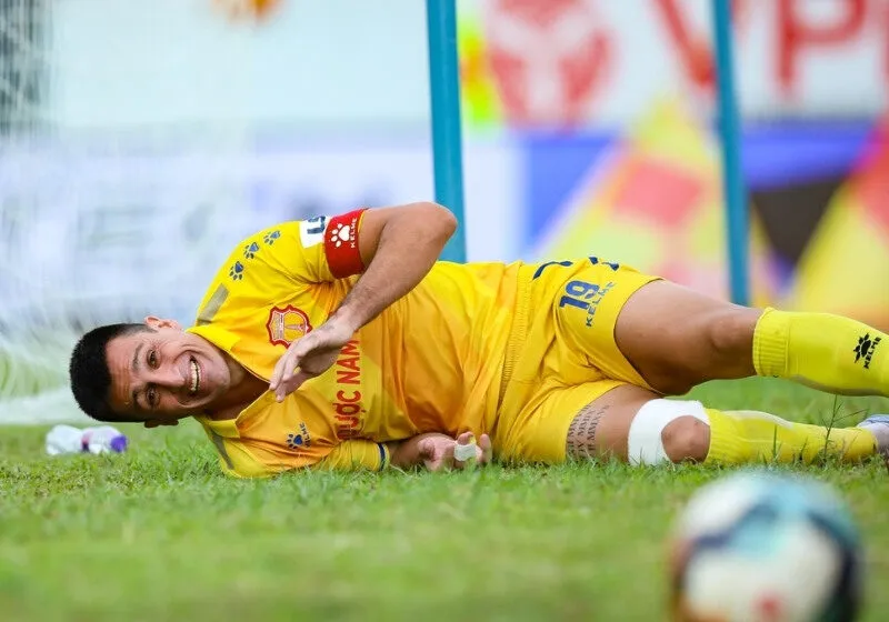 Đỗ Merlo ghi bàn