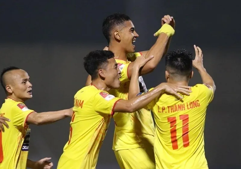 Tương lai của đội bóng phụ thuộc nhiều vào khả năng duy trì tài chính, phát triển cầu thủ trẻ và duy trì sự ủng hộ từ cộng đồng