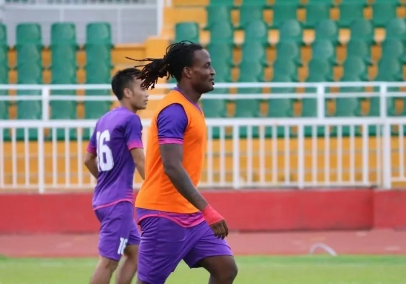 Lối chơi Geoffrey Kizito