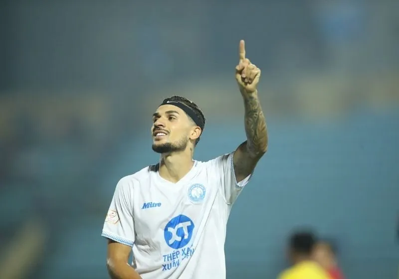 ngoại binh Hendrio là ai