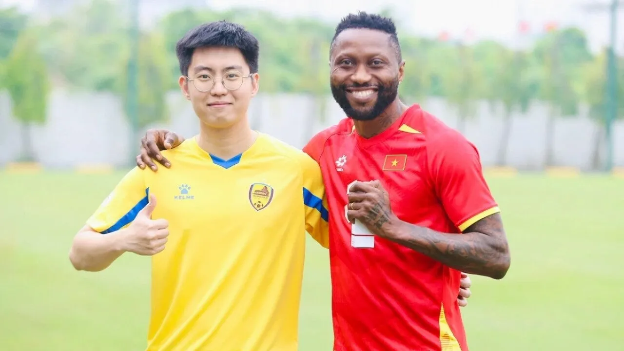 Sự nghiệp Hoàng Vũ Samson