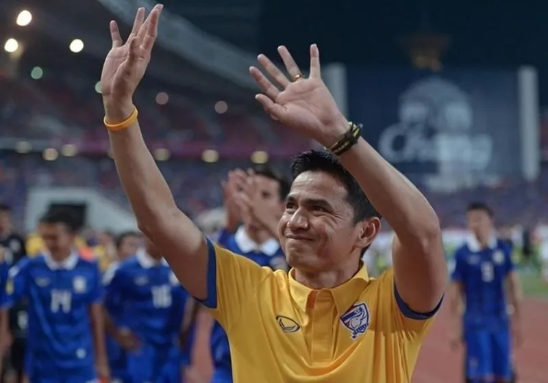 Kiatisuk Senamuang với bóng đá Việt Nam