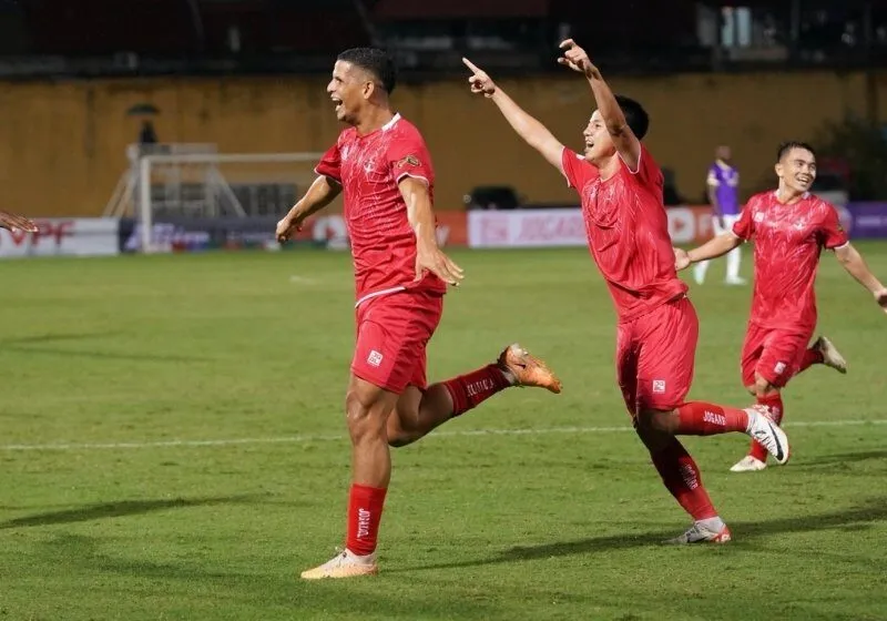 Lucão do Break và câu chuyện gắn bó với V-League