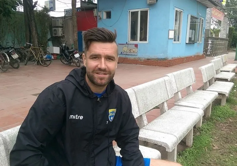 Tiểu sử Nguyễn van Bakel