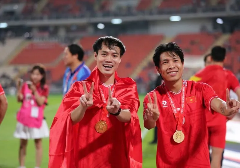 nguyễn văn toàn tuổi