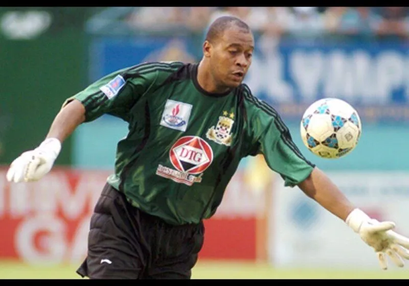 phan văn santos hát quốc ca