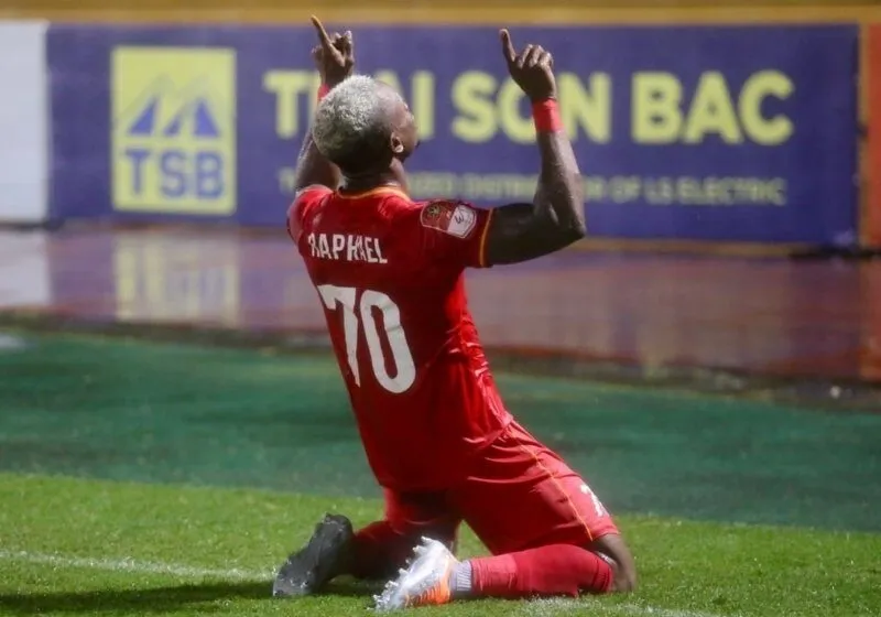 Success còn tham gia kiến tạo và tạo khoảng trống cho đồng đội